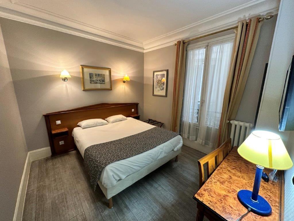 Hotel Richmond Gare Du Nord Париж Екстериор снимка