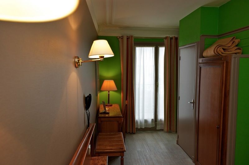 Hotel Richmond Gare Du Nord Париж Екстериор снимка