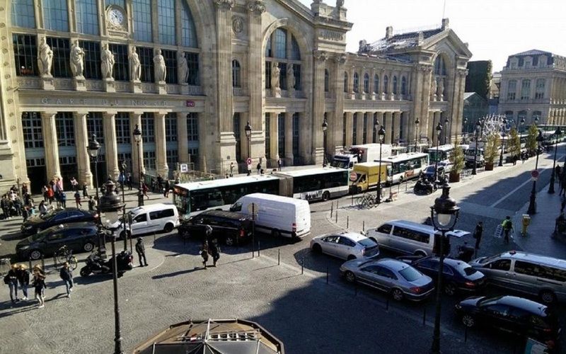 Hotel Richmond Gare Du Nord Париж Екстериор снимка